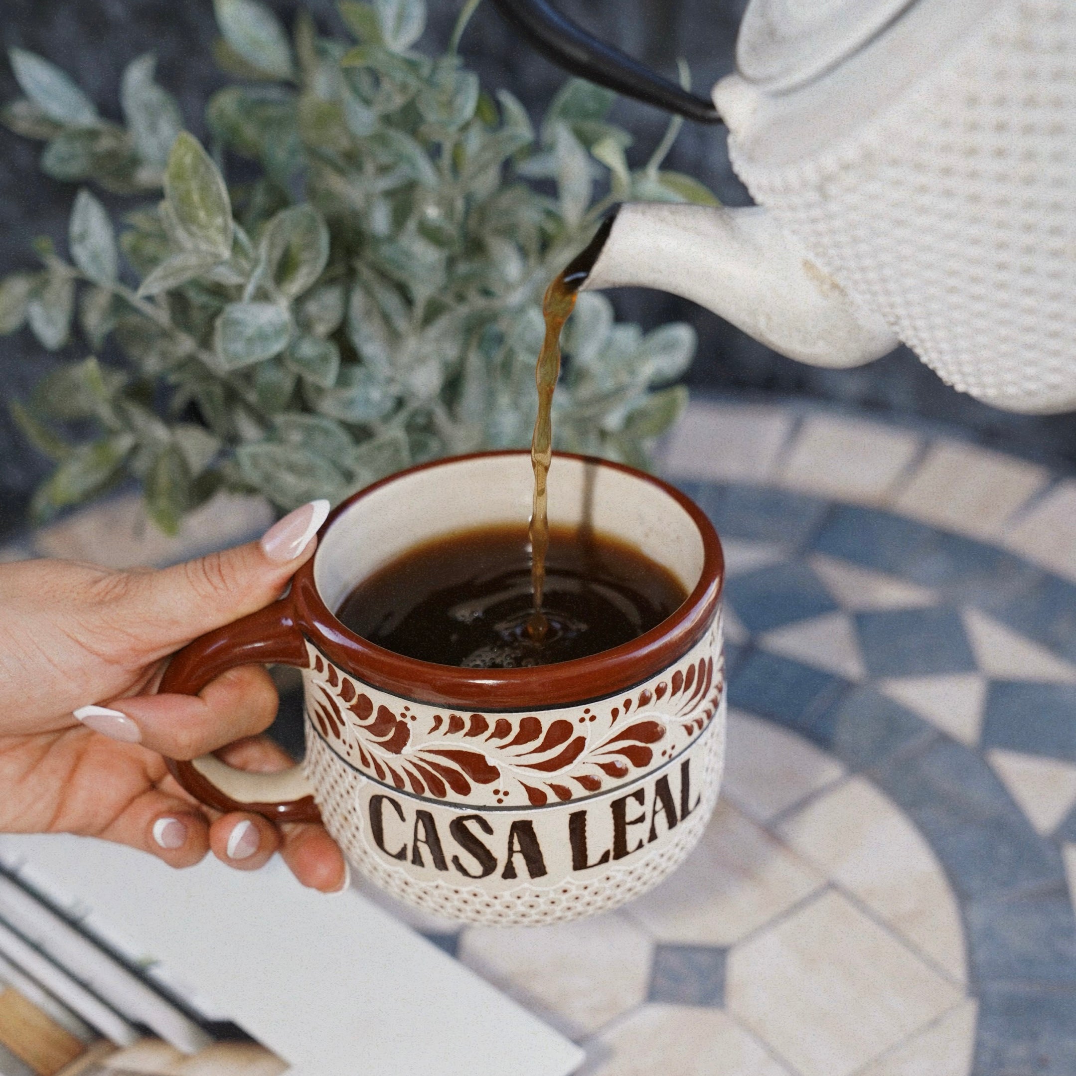 Café + Mug Bundle